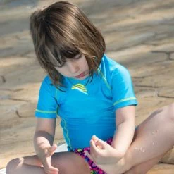 Aquarapid - Children's Rashvest/Anti-UV T-Shirt Blue -Girls Swimwear Shop aquarapid toddlers anti uv t shirt blue 7 grande